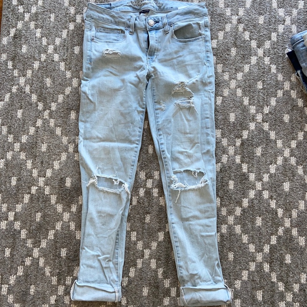 American Eagle Light wash, ripped skinny jeans